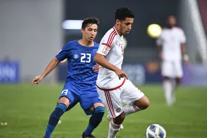 UAE khởi động sớm, thầy Park và các đội vẫn giậm chân