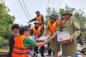 Dồn sức tìm kiếm hàng chục người mất tích ở Rào Trăng 3