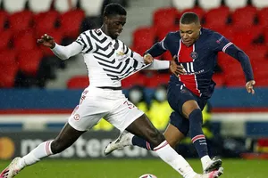 Á​ quân Champions League PSG giàu mà vẫn thiếu