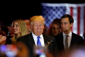 Ông Trump lên sẵn kế hoạch ăn mừng tái đắc cử