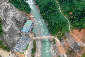 Bộ Công Thương nói gì về thủy điện ‘cóc’?