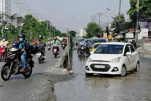 Ngán ngẩm các dự án giao thông thi công chậm