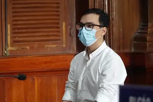 VKS đề nghị mức án đối với tiếp viên VNA lây lan dịch bệnh 