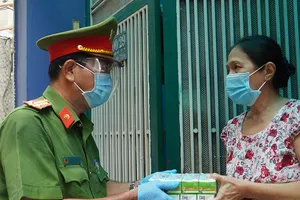 Video: Ngày 2-9 đặc biệt của các chiến sĩ công an TP.HCM 