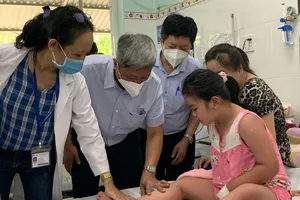 Video: Thứ trưởng Bộ Y tế kiểm tra phòng chống sốt xuất huyết tại TP.HCM