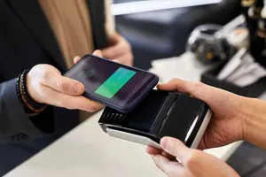 Tiêu dùng số: Chỉ cần ‘chạm’ hoặc ‘chiếu’!