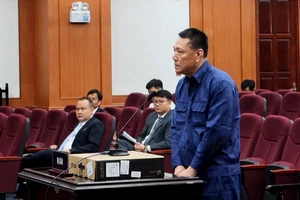 Vụ buôn lậu 200 triệu lít xăng: 'Ông trùm' nói lời sau cùng