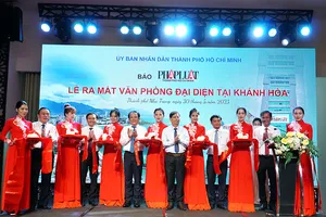 Video: Báo Pháp Luật TP.HCM ra mắt Văn phòng đại diện tại Khánh Hòa