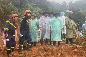 Sạt lở ở đèo Bảo lộc: 3 chiến sĩ CSGT hy sinh 