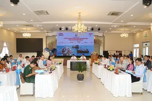 Toàn cảnh Tọa đàm 'Bảo vệ môi trường biển để phát triển kinh tế biển bền vững tại tỉnh Bình Thuận'