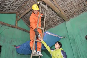 Cột mốc mới về chăm sóc khách hàng của ngành điện