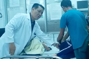 Trường học nên tổ chức nấu ăn cho học sinh