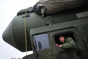 Nga triển khai tên lửa đạn đạo Topol-M tại 6 khu vực