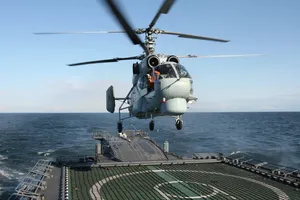 Nga ‘trình diễn’ trực thăng chống ngầm Ka-27 ở biển Barents 