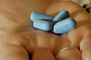 Người Anh đòi phát miễn phí thuốc chống nhiễm HIV