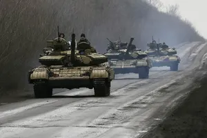 Kiev bất ngờ đưa thêm xe tăng ra chiến trường Donbass