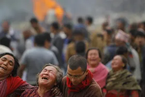 Ác mộng động đất Nepal: 3.500 người chết, 6.500 người bị thương