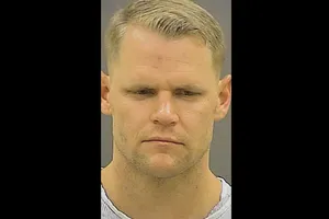 Cảnh sát ẩu đả, cắn đứt ‘của quý’