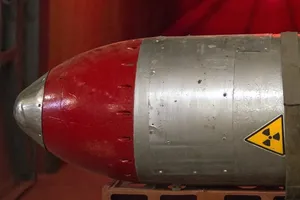 Nhà nước Hồi giáo nhắm đến bom hạt nhân