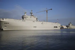 Thương vụ tàu Mistral Nga – Pháp tiếp tục bế tắc