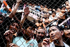 Chấn động: Úc trả tiền cho tàu buôn người để ‘yên thân’