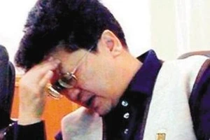 Quan lớn Trung Quốc xin tị nạn tại Mỹ sau khi bị truy nã