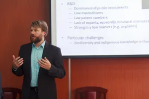 Trung Quốc 'chạy đua tri thức': Sáng tạo hay bắt chước?