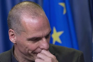 Bộ trưởng tài chính Hy Lạp Yanis Varoufakis từ chức