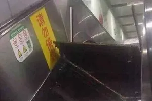 Thêm một sự cố thang cuốn làm 'thót tim' người Trung Quốc