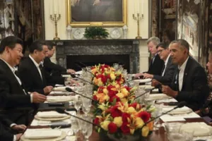 Lãnh đạo Mỹ - Trung dùng bữa tối bàn 'chuyện khó nói'