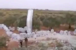 IS chế bom chống Nga không kích bằng bao cao su