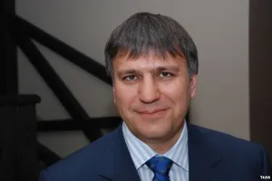 Chính trị gia Nga xin lỗi Tổng thống Putin sau khi bị đe dọa nặc danh