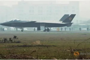 Máy bay tàng hình đầu tiên của Trung Quốc sắp đi vào hoạt động