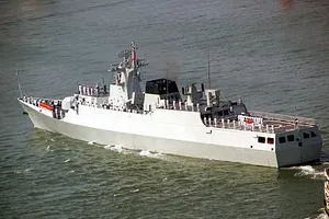 Trung Quốc điều thêm tàu săn ngầm đến biển Đông