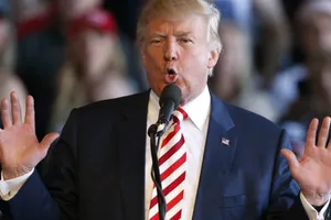 Ông Trump muốn hoãn hầu tòa đến sau nhậm chức