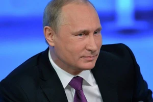 Putin họp báo cuối năm, đối mặt 1.400 phóng viên