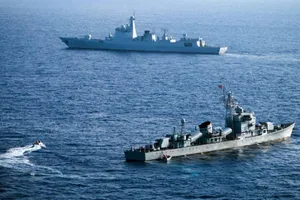 Ông Duterte nhờ Trung Quốc giúp tuần tra trên biển