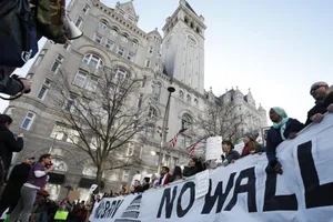 Tòa phúc thẩm Mỹ bác yêu cầu khôi phục sắc lệnh nhập cư