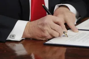 Hãng bút lẫy lừng phục vụ bảy đời Tổng thống Mỹ