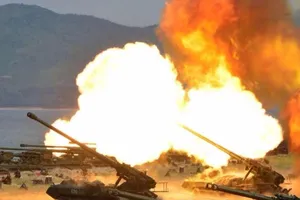 Triều Tiên cảnh cáo 'bên bờ vực chiến tranh hạt nhân'