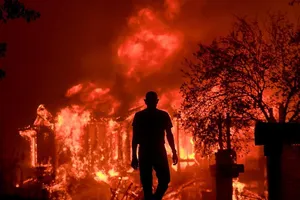 Cháy rừng California: Tình trạng khẩn cấp ở quận Cam