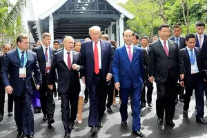 Hình ảnh Việt Nam mở đầu clip ông Trump cảm ơn châu Á