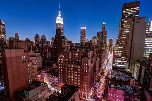 Nhà ngoại giao tử nạn vì rơi khỏi cao ốc ở New York