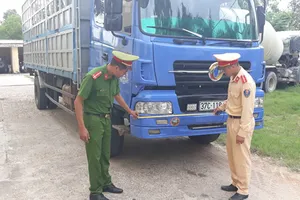 Sau 10 ngày, công an xác định xe tải tông 3 người rồi bỏ trốn