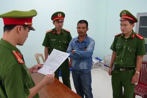 Trục lợi hơn 3 tỉ nhờ gửi máy định vị đến vùng biển xa