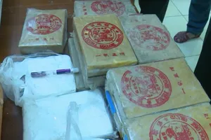 Điều tra vụ 25 bánh heroin trôi vào bờ biển