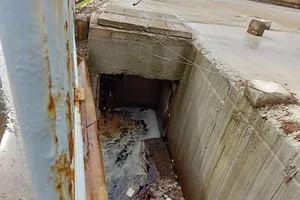 Dân quay video tố cáo doanh nghiệp xả thải ra biển