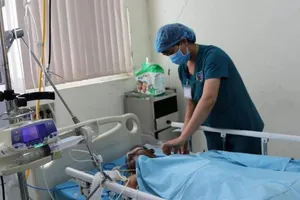 Vụ 6 người ăn cá nóc ngộ độc: 1 người tử vong