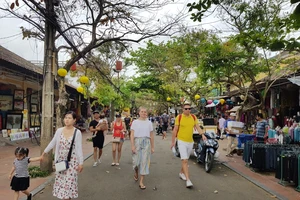 Cách ly hai du khách Hàn Quốc vừa đến Hội An