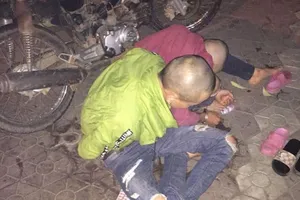 Bắt nhóm dùng dao khống chế cướp tài sản người đi đường